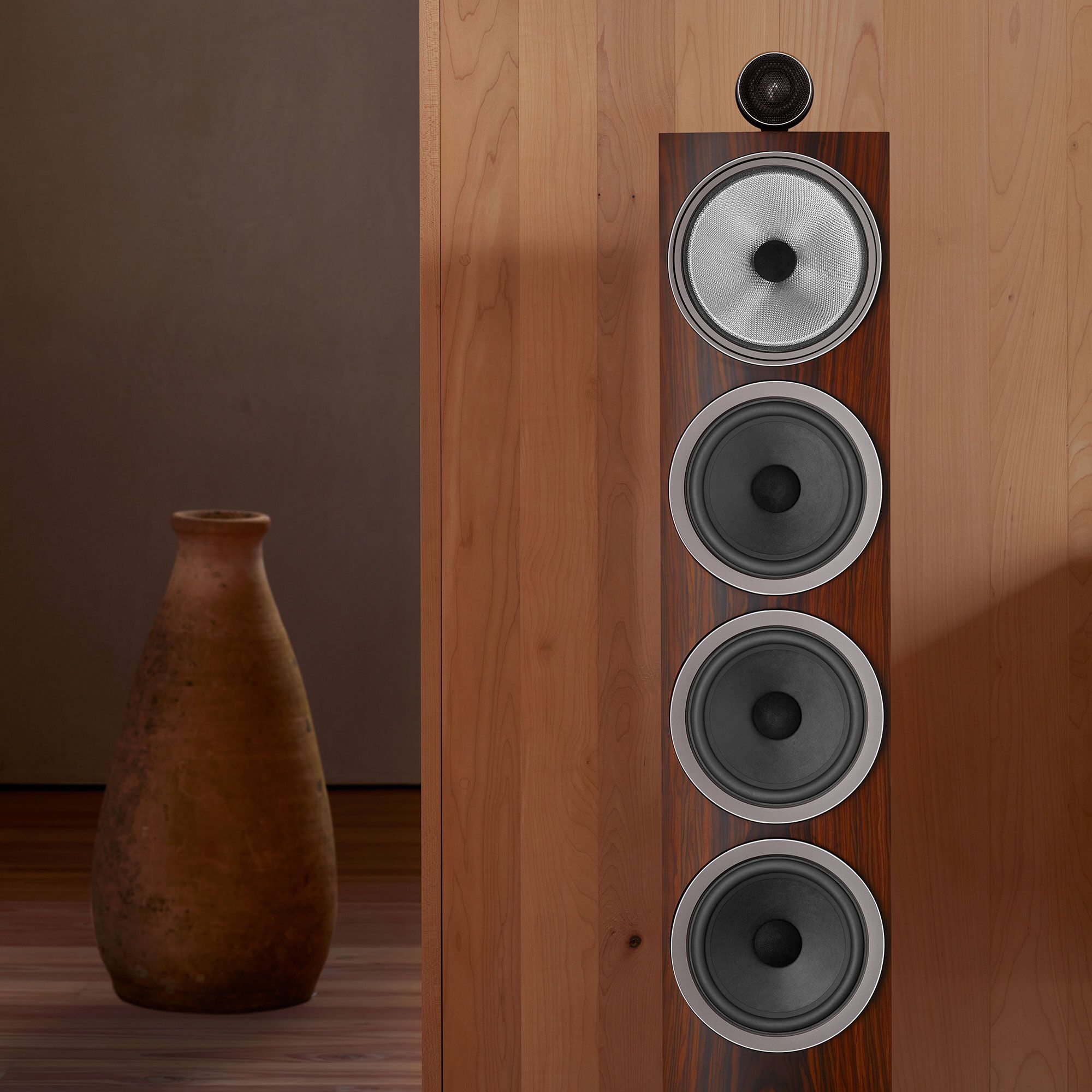 Bowers & Wilkins 702 S3 Mocha напольная АС