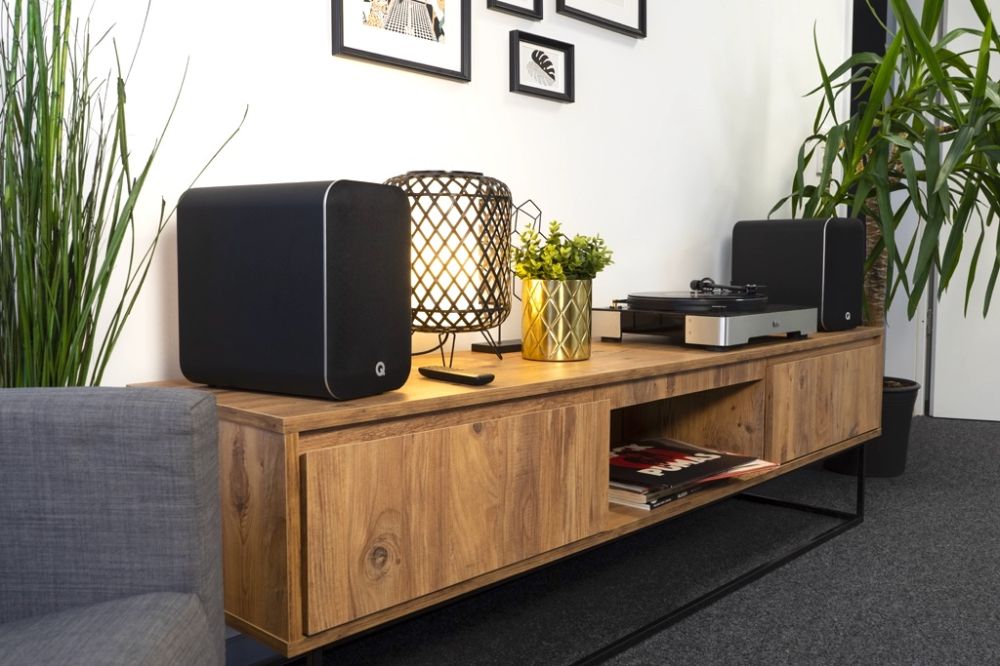 Q Acoustics Q M20 HD (QA7610) Black активные полочные АС черные