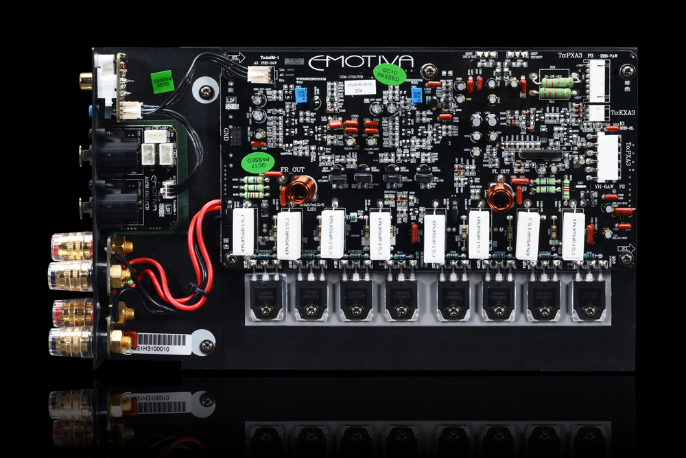 Emotiva XPA-11 Gen3 11-канальный усилитель мощности